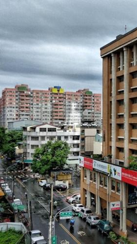 嘉義市嘉樂福夜市